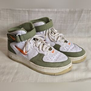 Men's Size‎ 8 - Nike Air Force 1 Mid QS "Jewel Oil Green"  Good Condition